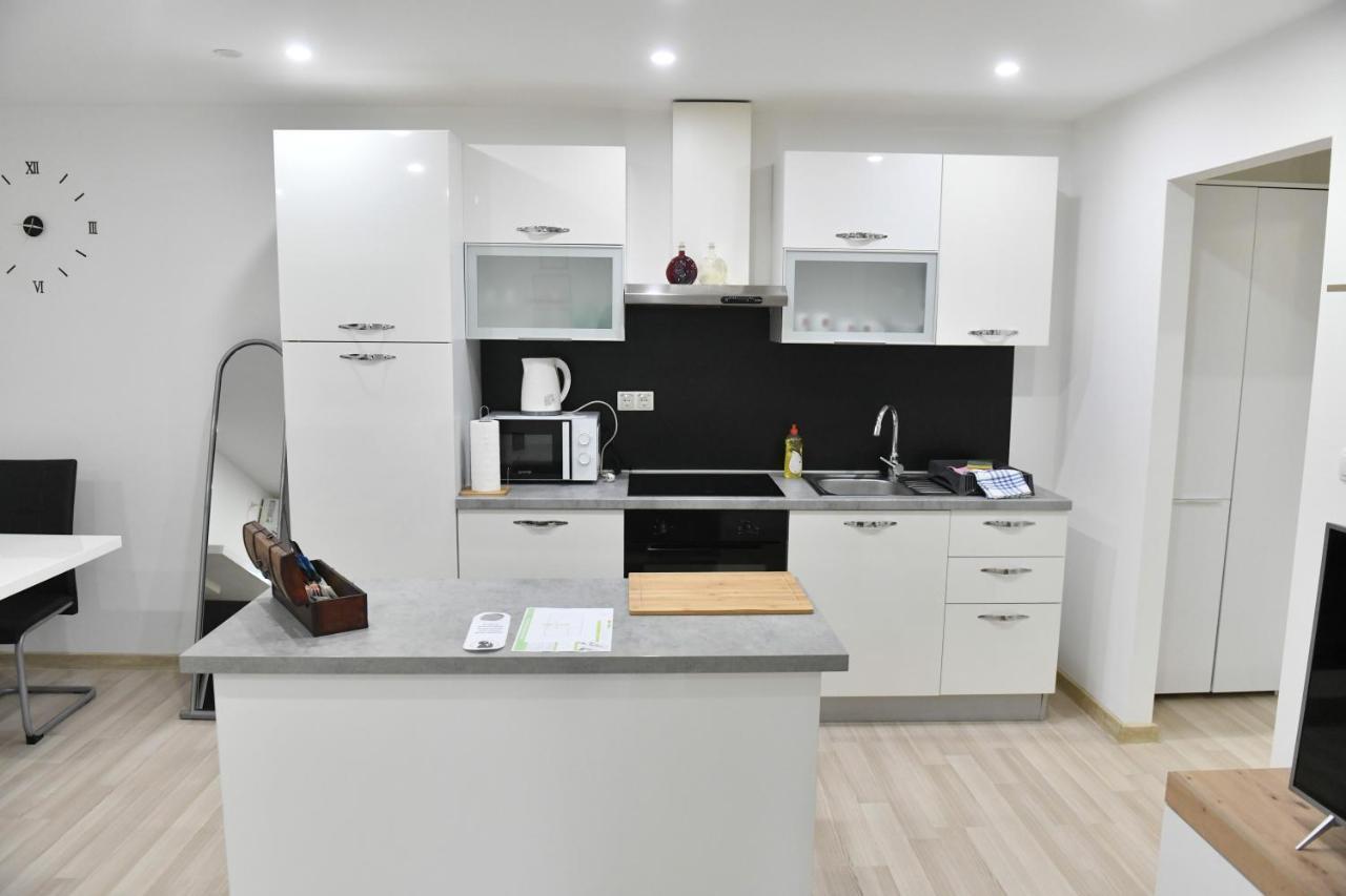 Apartman Lucia Dakovo Exterior foto